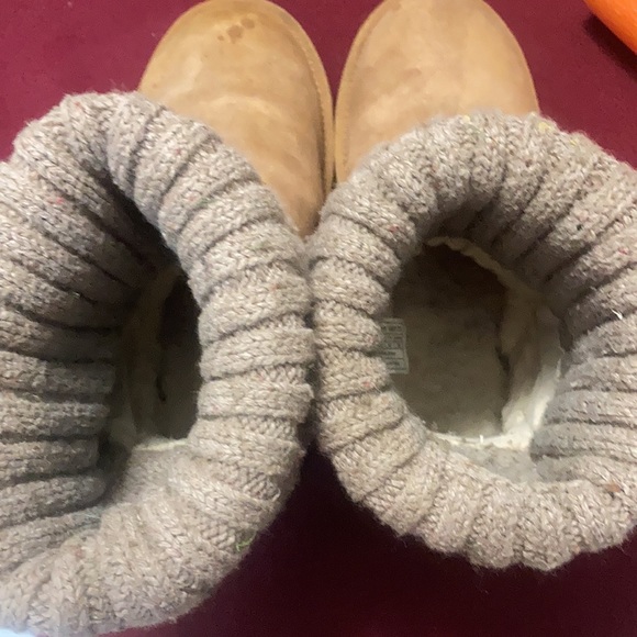 Ugg Australia Cambridge knit fold boots / booties. - Picture 9 of 13